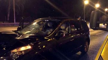 Fotografía cedida por el Ayuntamiento de Madrid del vehículo que ha atropellado a la mujer