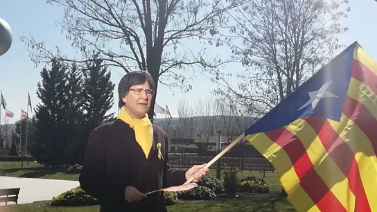 Joaquín Reyes, como Carles Puigdemont para Zanguangos en El Intermedio Joaquín Reyes, como Carles Puigdemont para Zanguangos en El Intermedio