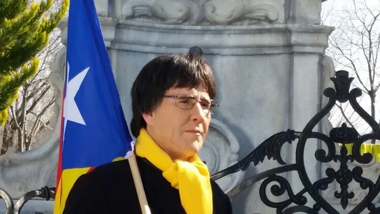 Joaquín Reyes caracterizado como Puigdemont en un sketch para El Intermedio Joaquín Reyes caracterizado como Puigdemont en un sketch para El Intermedio
