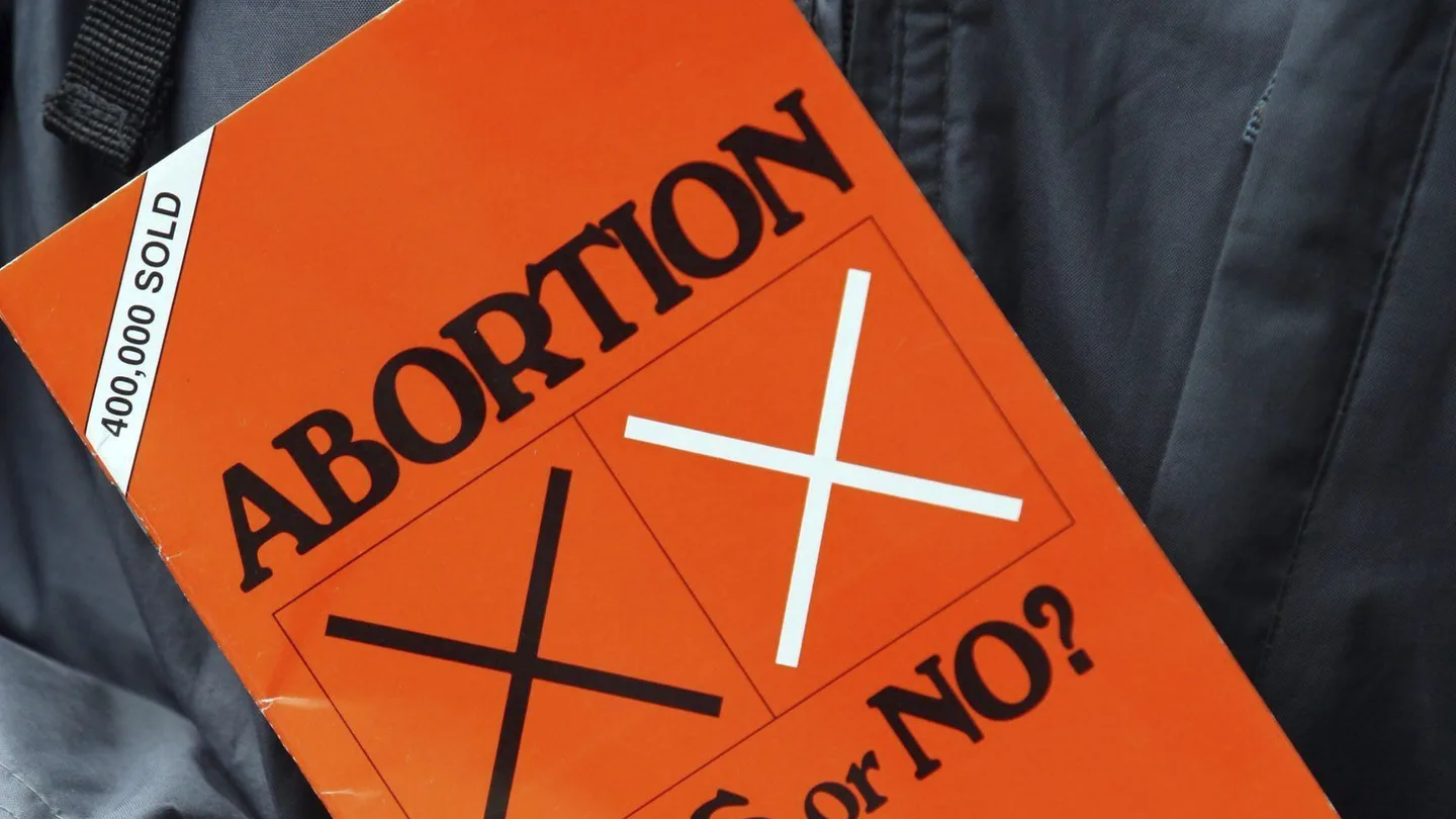 Imagen de un libro sobre el aborto Imagen de un libro sobre el aborto
