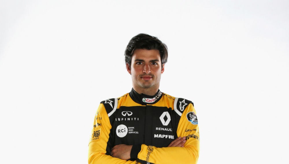 Carlos Sainz, con el mono de Renault