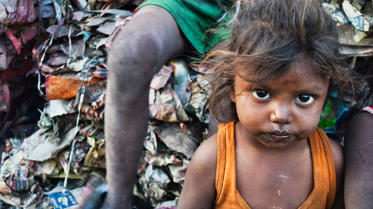 Una ni&ntilde;a en India