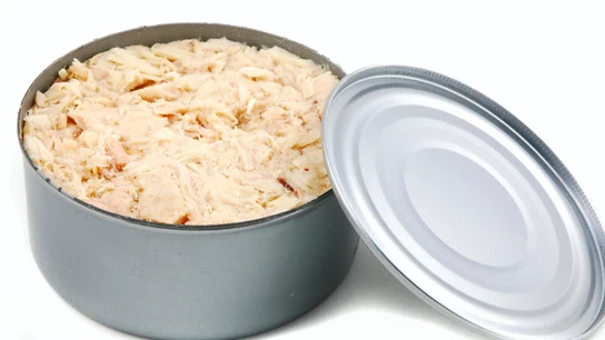 Lata de atún | archivo Lata de atún