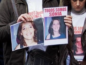 Cartel de la búsqueda de Sonia Iglesias Cartel de la búsqueda de Sonia Iglesias