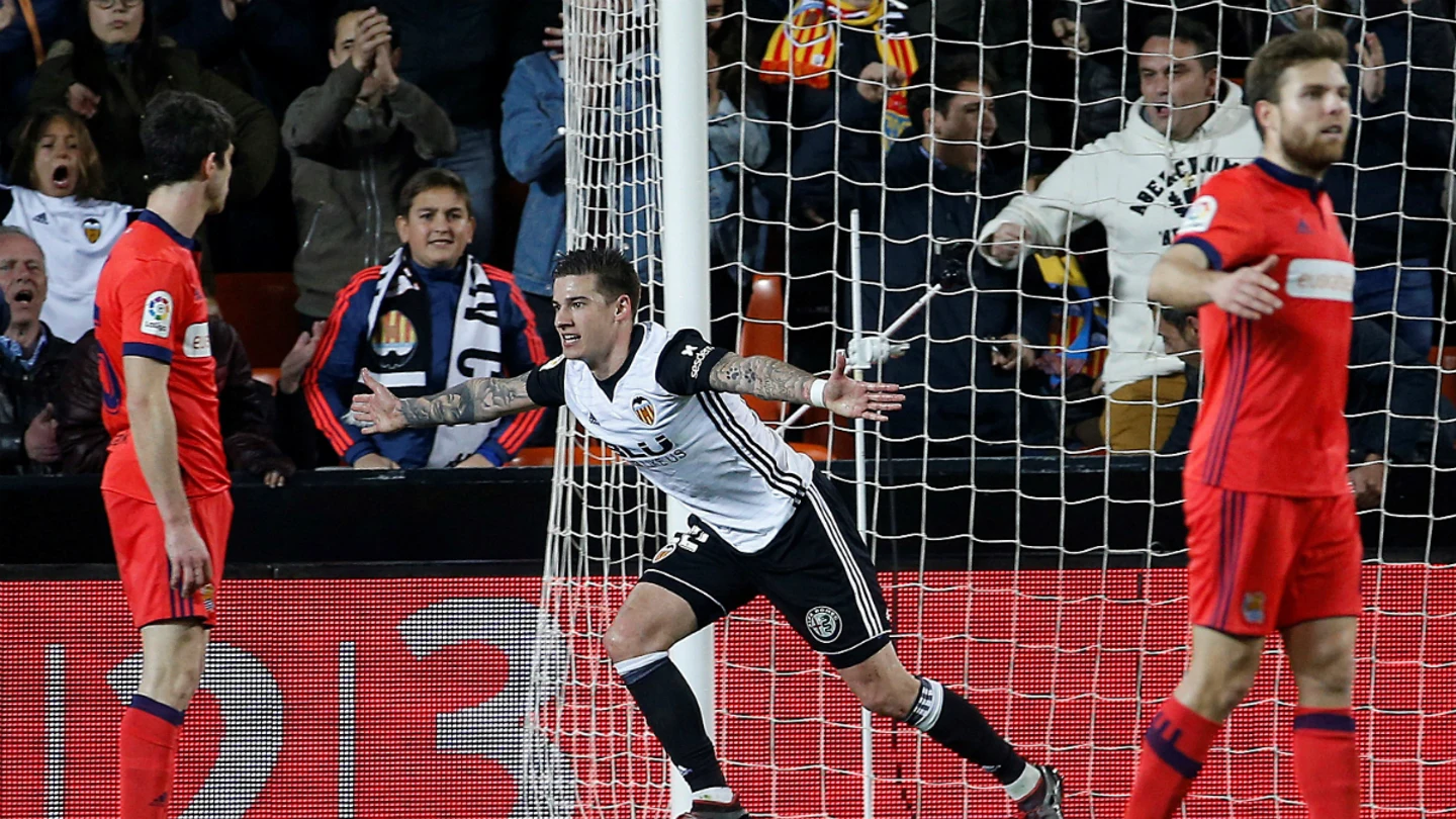 Santi Mina celebra un gol ante la Real Sociedad Santi Mina celebra un gol ante la Real Sociedad