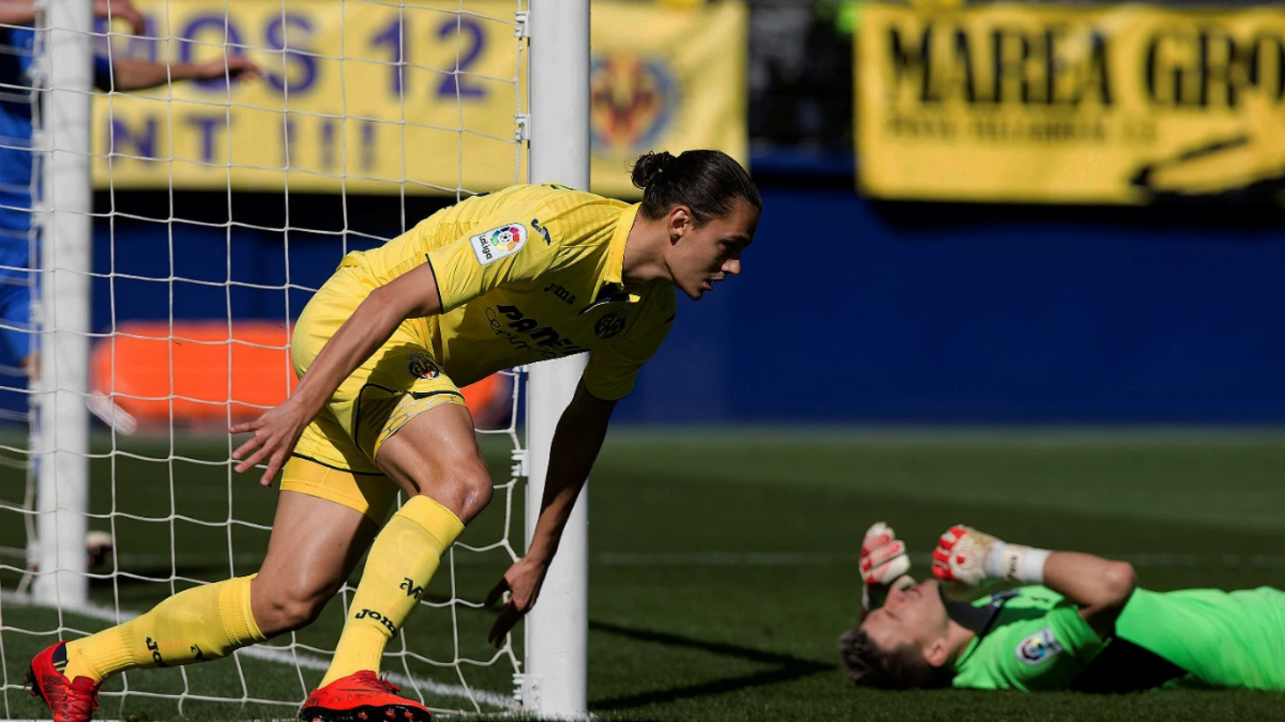 Unal marca un gol a Guaita Unal marca un gol a Guaita