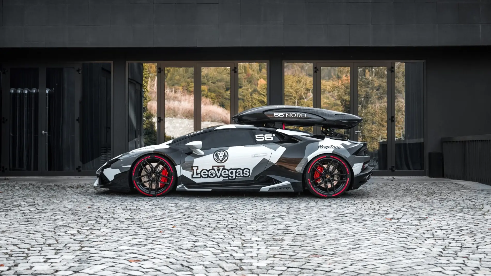 Jon-Olsson-Lamborghini-Hurac%C3%A1n-Camoflage-16-Large.jpg