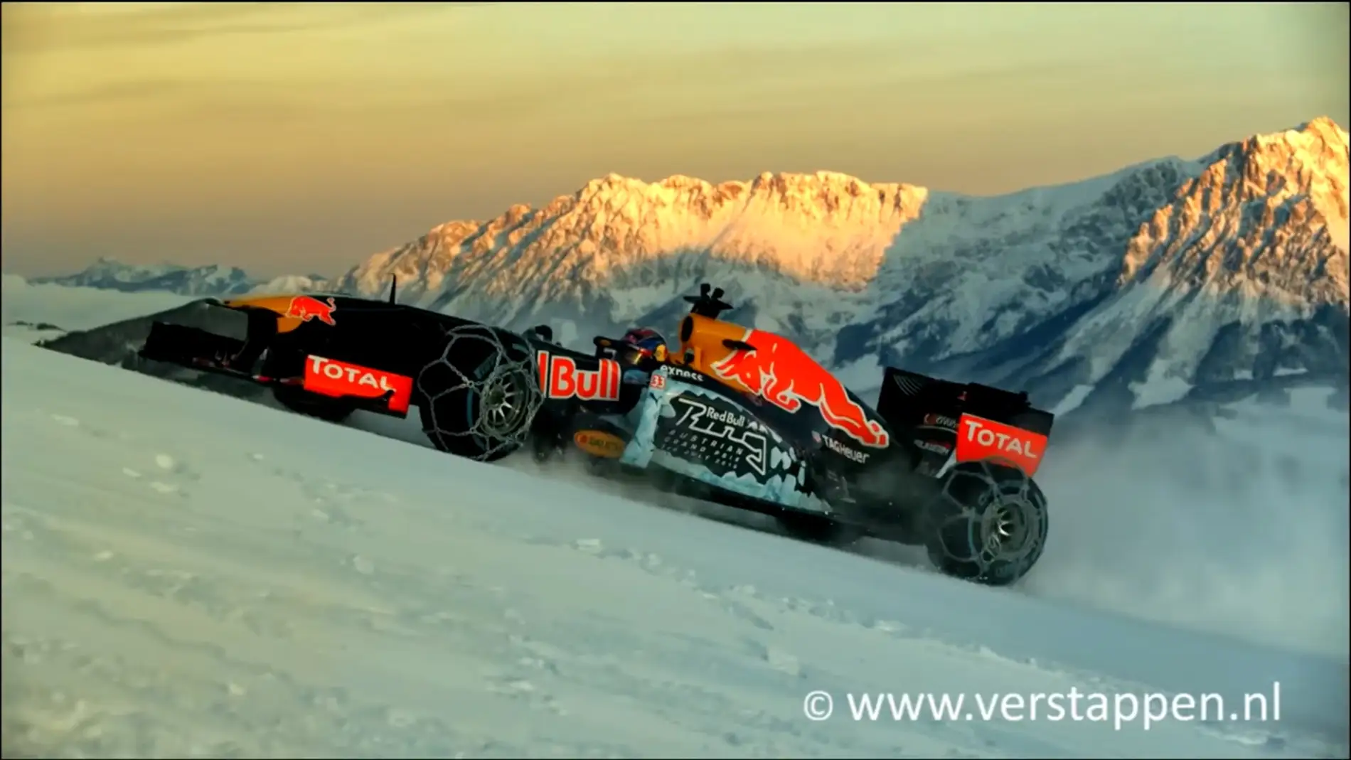 verstappen-formula-1-nieve-0116-00.jpg