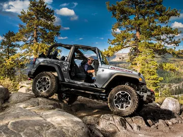 jeep-wrangler-0116-02.jpg jeep-wrangler-0116-02.jpg