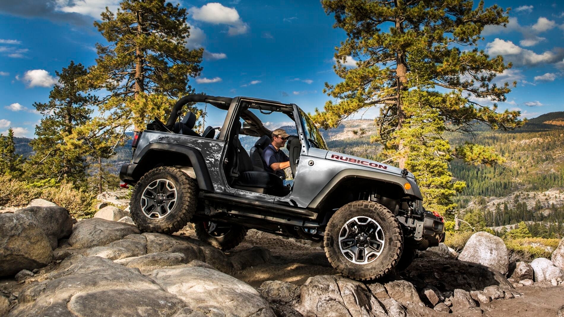 jeep-wrangler-0116-02.jpg