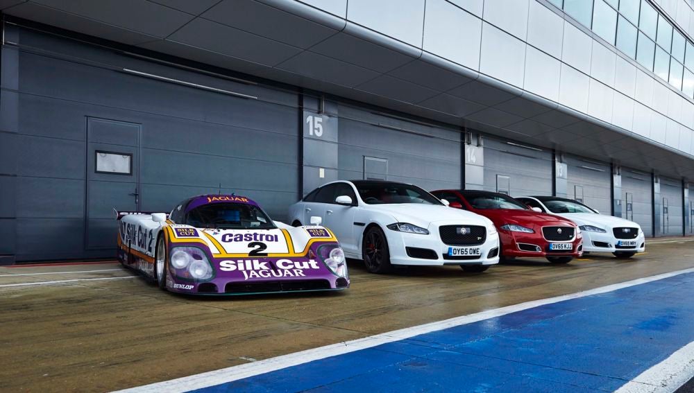 jaguar-xjr-silverstone-Jaguar_XJ_Silverstone_Picture-Credit-James-Arbuckle-04_11_15_Jag_XJ_Sil_015.jpg