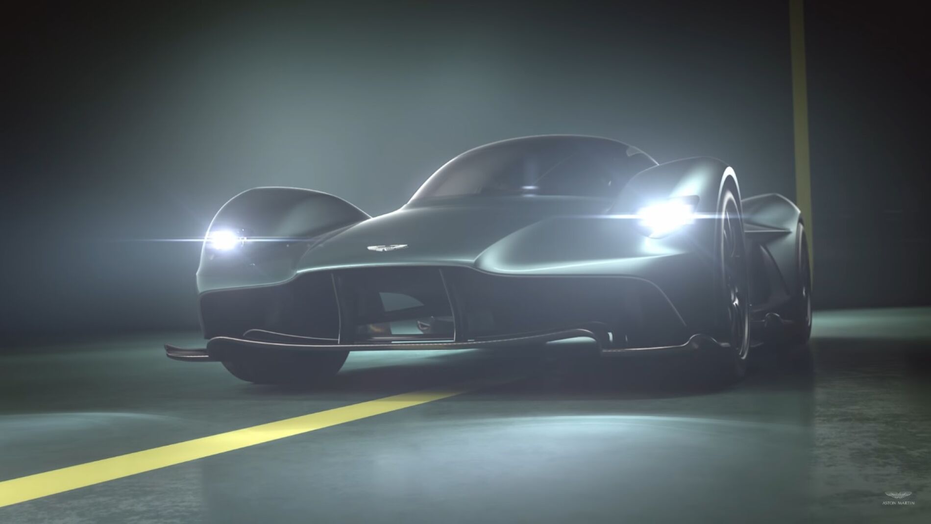 Aston-Martin-Valkyrie-AM-RB-001.jpg