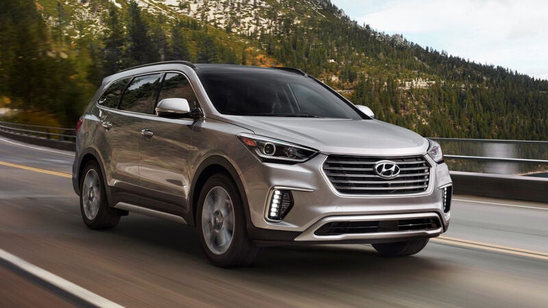 Hyundai Grand Santa Fe: Enorme por fuera y por dentro