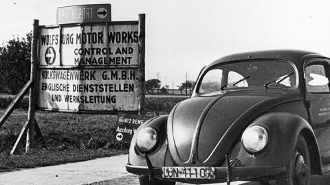 70-anos-volkswagen-beetle-1215-02