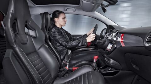 opel-adam23