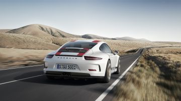 porsche-911-r-2016-07.jpg
