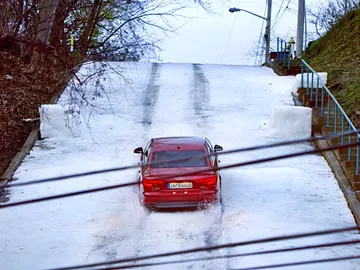 audi-quattro-calle-inclinada-2016-00.jpg audi-quattro-calle-inclinada-2016-00.jpg