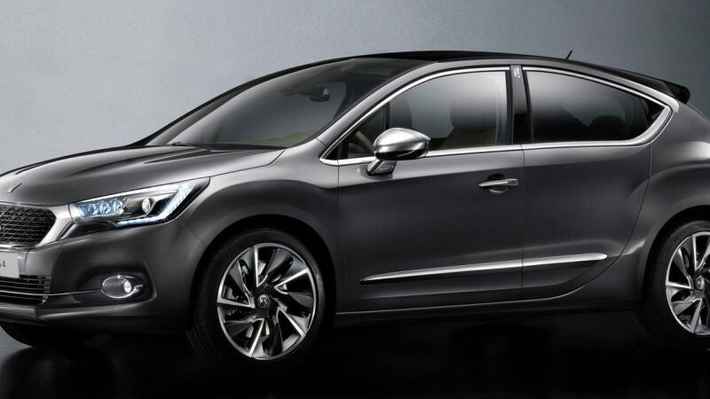 DS 4: diferenciación y personalidad para luchar entre los premium