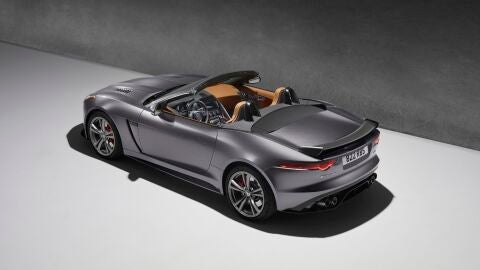 jaguar-f-type-svr-0116-01