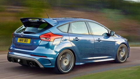 ford-focus-rs-350-cv-02-1440px