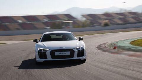audi-r8-V10-Plus-clavero-1115-06