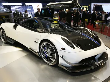 imagenes-salon-ginebra-2016-21.jpg imagenes-salon-ginebra-2016-21.jpg