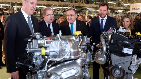 renault-valladolid-121115-01