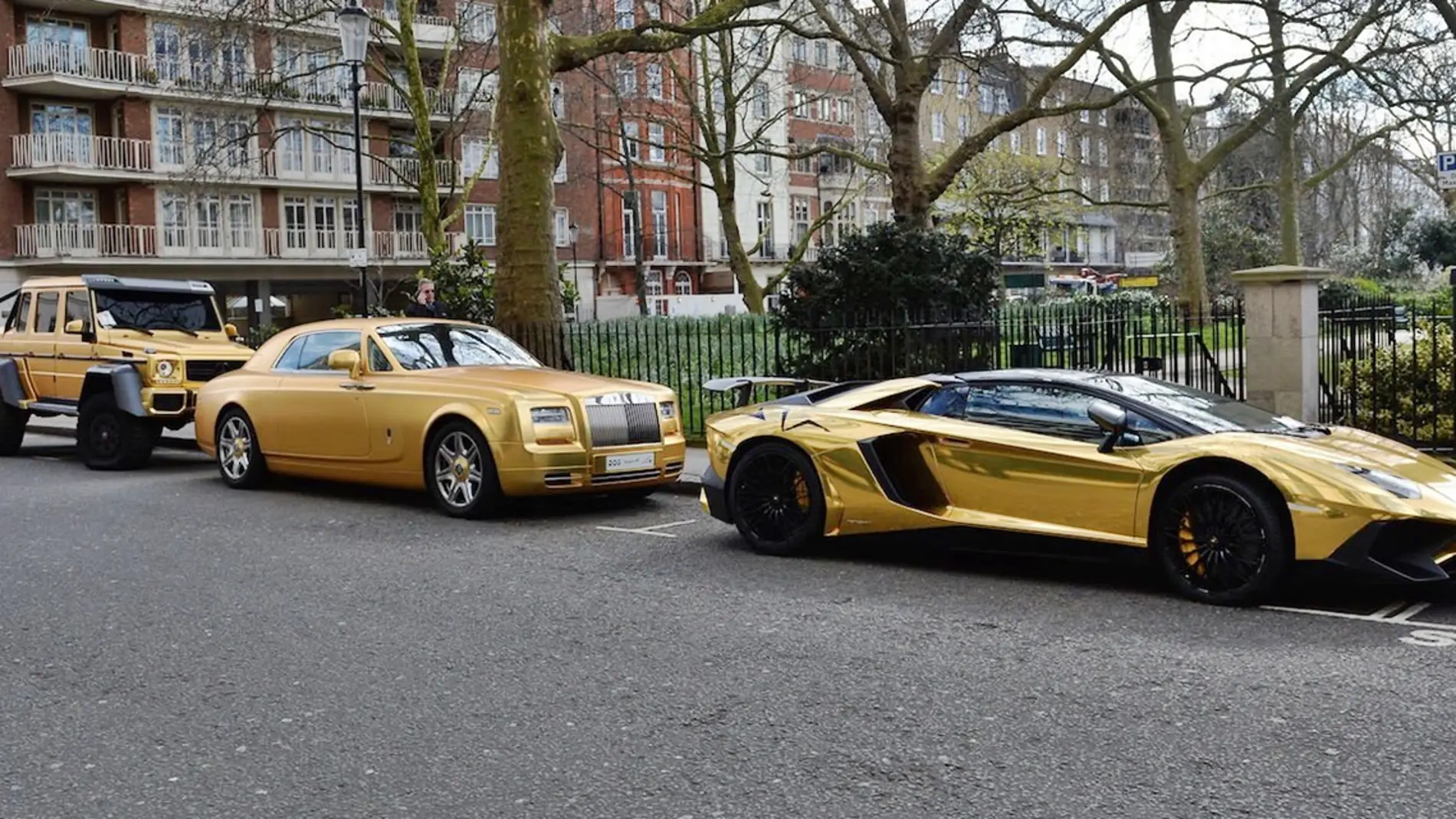 golden-cars-adam-khan-201601.jpg