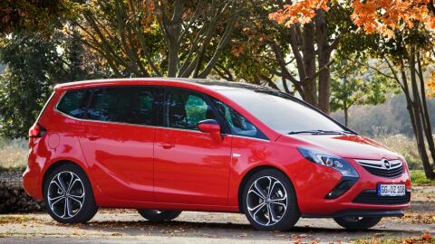 opel-zafira-tourer14