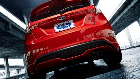 Ford-Fiesta_ST_2014_0116_01