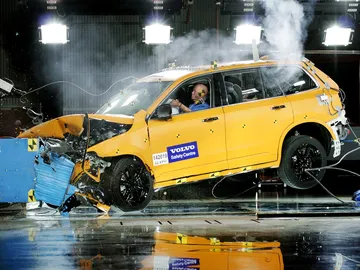 prueba-euroncap-volvo-0116-01.jpg prueba-euroncap-volvo-0116-01.jpg