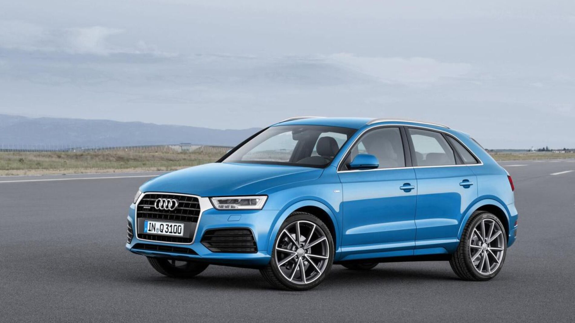 Audi_q3_2015_DM_10.jpg