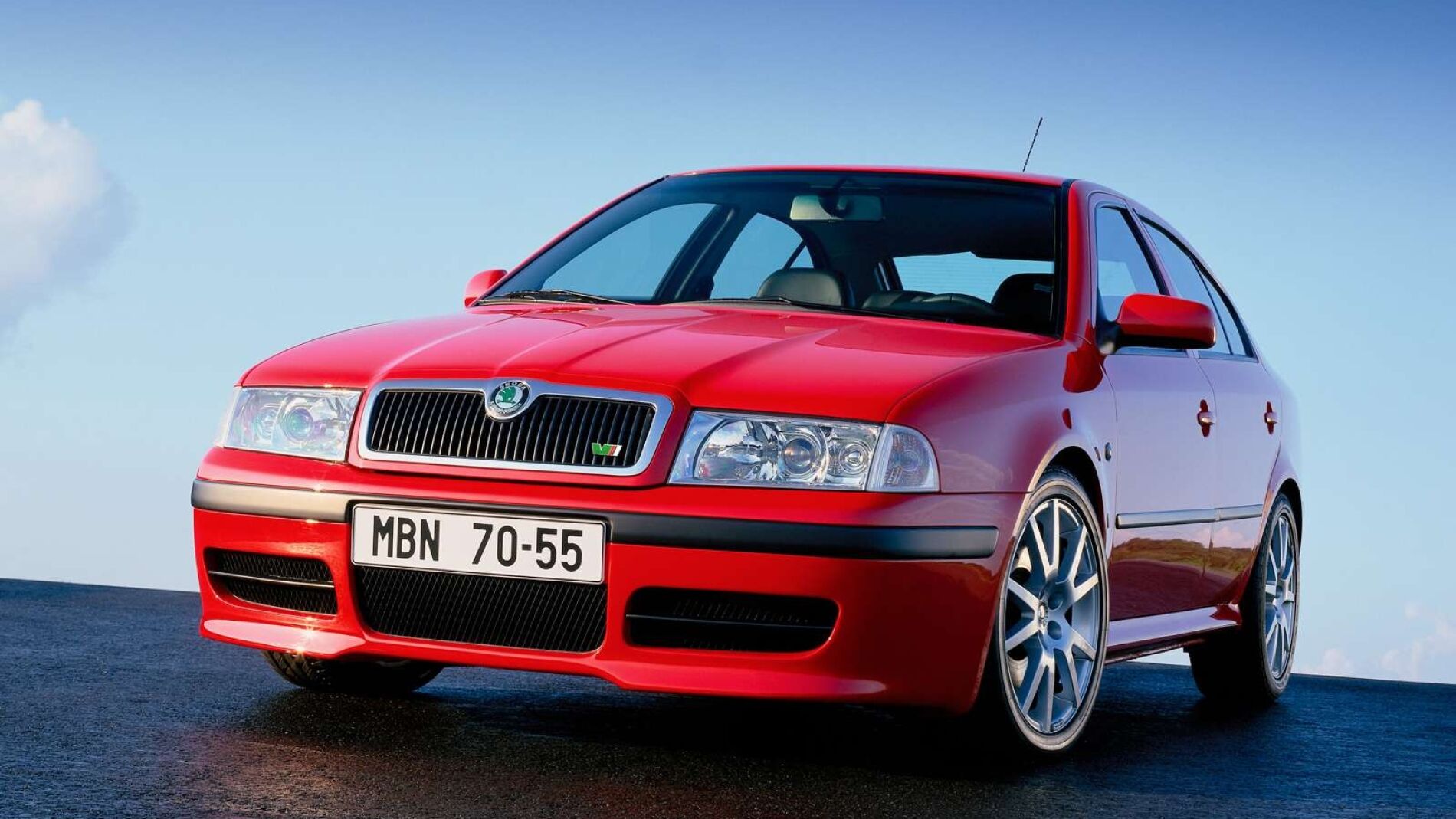 Skoda-Octavia_RS_2001-00.jpg