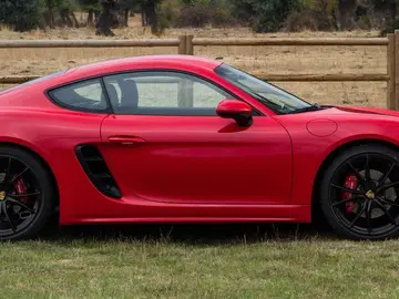 porsche-718-cayman-cci-p.jpg porsche-718-cayman-cci-p.jpg