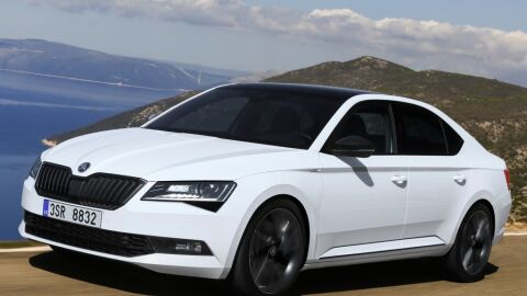 skoda-superb-sportlinet21
