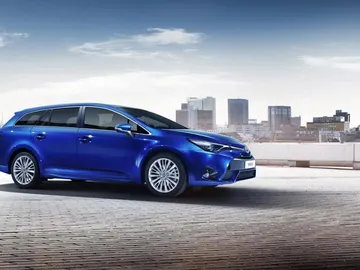 toyota-avensis38.jpg toyota-avensis38.jpg