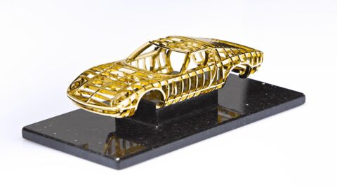Lamborghini Miura_oro macizo