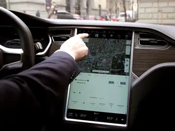 12737928w.jpg 12737928w.jpg