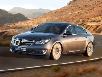Opel-Insignia-286332.jpg