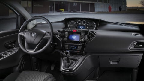 lancia_ypsilon_unyca_17