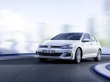 volkswagen-golf-fl14.jpg volkswagen-golf-fl14.jpg