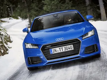 audi_tt_roadster_2_0_tfsi_quattro_s_line_2.jpg audi_tt_roadster_2_0_tfsi_quattro_s_line_2.jpg