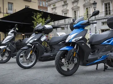 kymco.jpg kymco.jpg