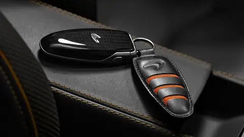 llave-mando-mclaren-2016-01.jpg llave-mando-mclaren-2016-01