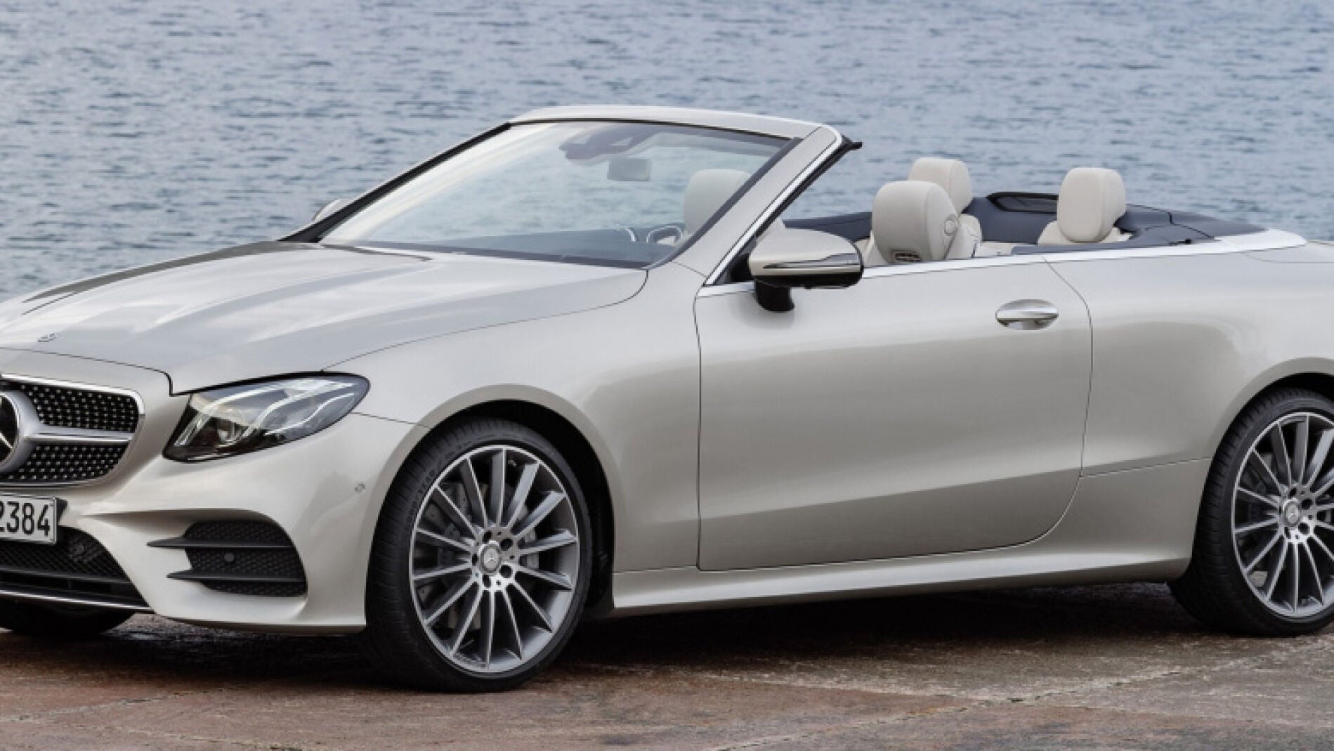 0_e-klasse_amg_line_cabrio_221.jpg