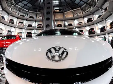 11907998w.jpg 11907998w.jpg