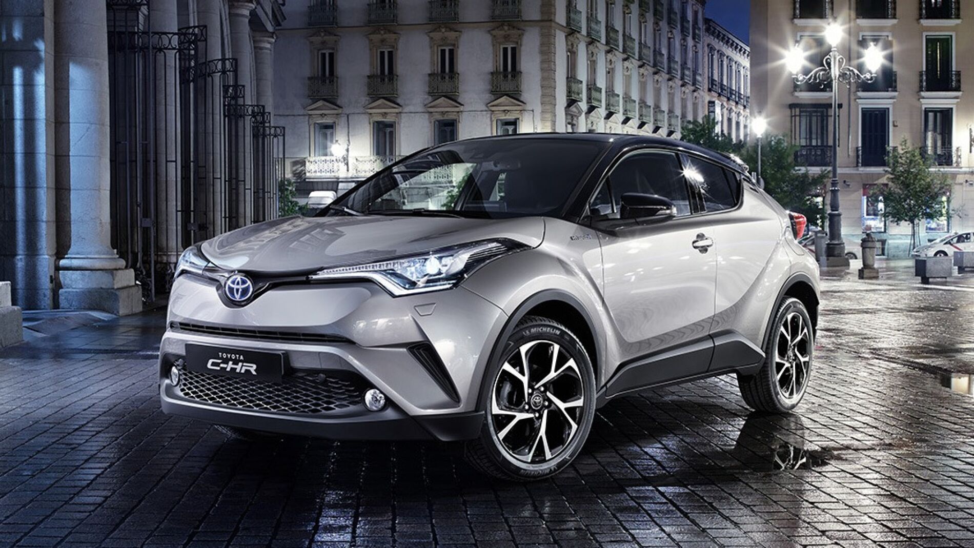 toyota-c-hr6.jpg