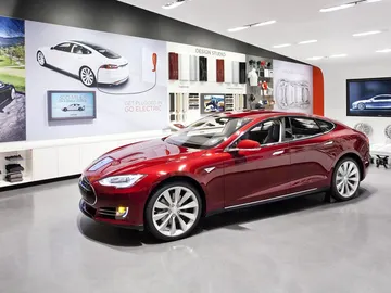 tesla-espana-2016-01.jpg tesla-espana-2016-01.jpg