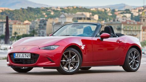 Mazda MX-5_2016_frontolateral_rec