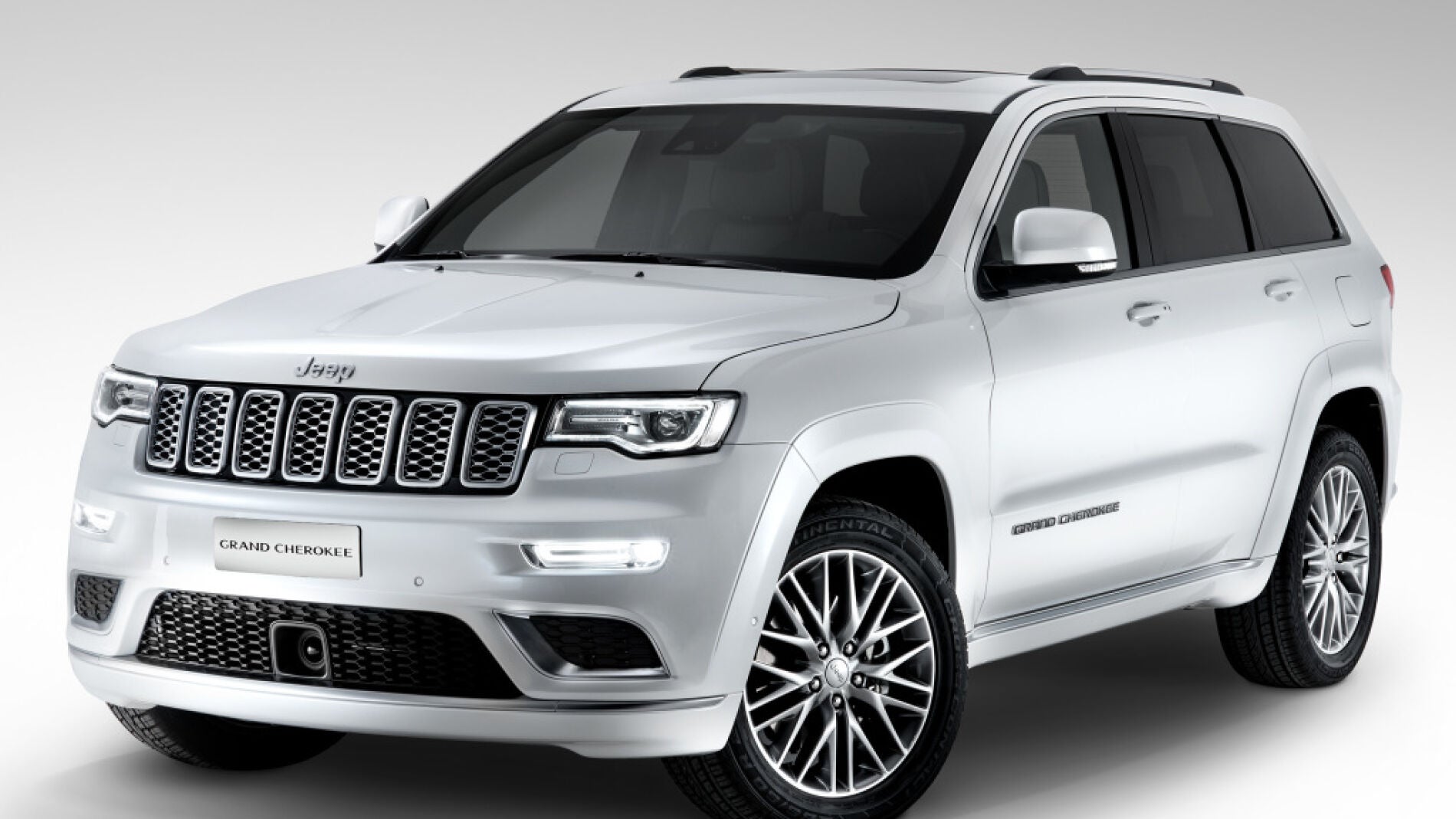 jeep_grand_cherokee_summit_21.jpg